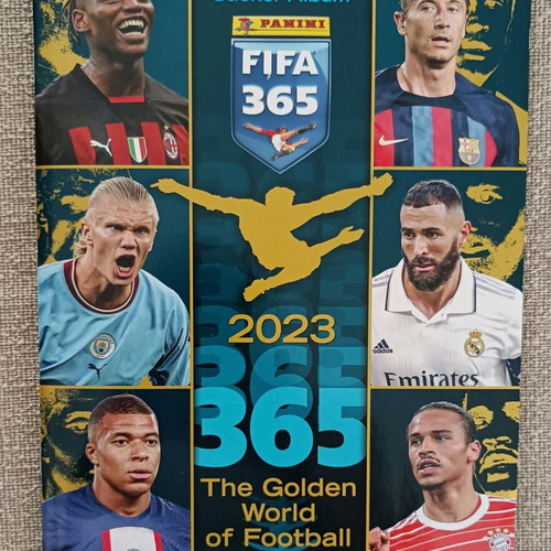 Panini FIFA 365 2023 album like new, completed
