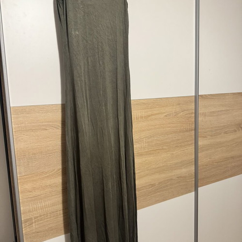 Long elastic dress green, like new, size M