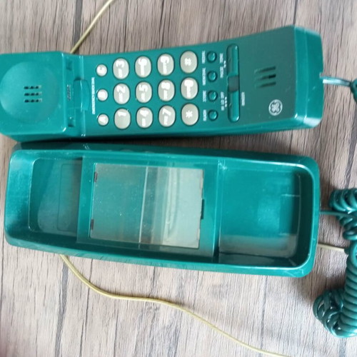 Analog Telephone like new, wired, green