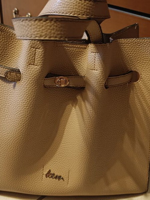 Kem women's leather handbag, beige brown
