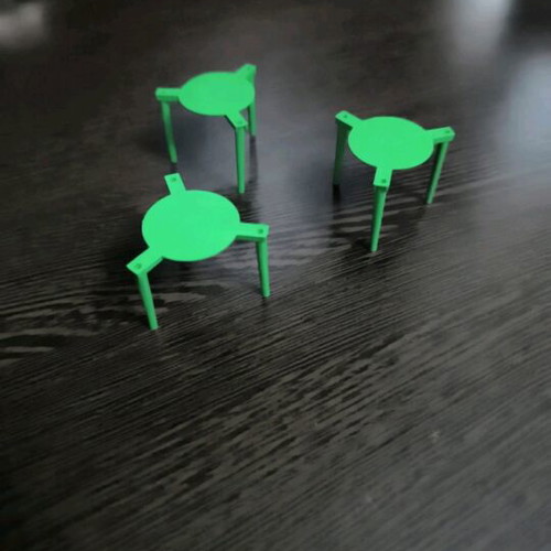 Plastic pizza tables 3 pieces new