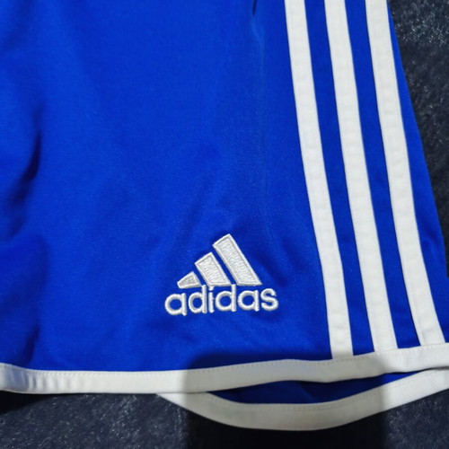 Adidas σορτς βερμούδα 3 stripe καινούργια, άσπρο και μπλε, μέγεθος M