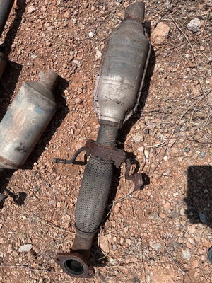 Exhaust muffler used in good condition