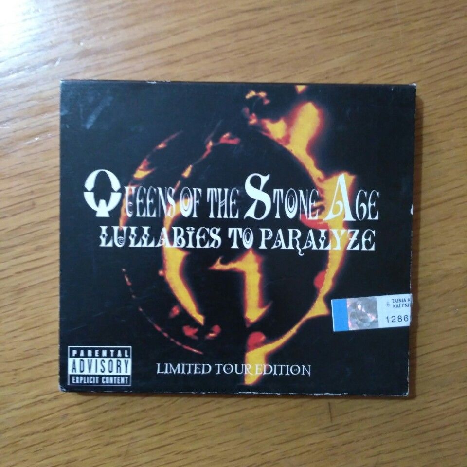 CD Queens of the Stone Age Lullabies to… - € 15,00 - Vendora.cy