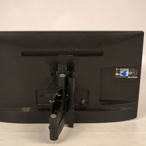 LG M2352 23" Full HD monitor used with wall mount