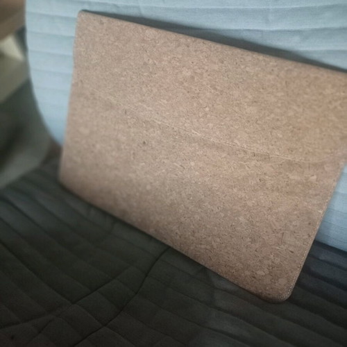Professional A4 cork document folder like new