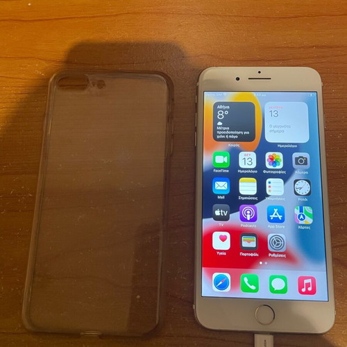 iPhone 7+ like new, gold, 32GB with box without iCloud
