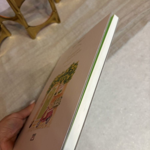 Anti-stress coloring book with watercolor