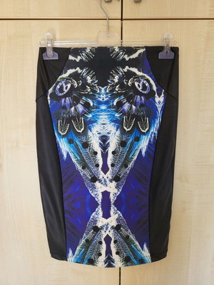 Φούστα midi σαν καινούργια, μέγεθος small/medium, ελαστική