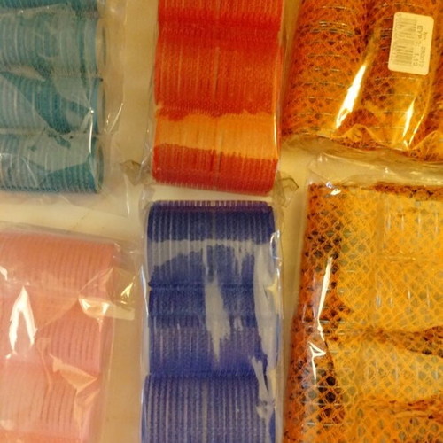 Hair rollers with foam and banana clip accessory like new