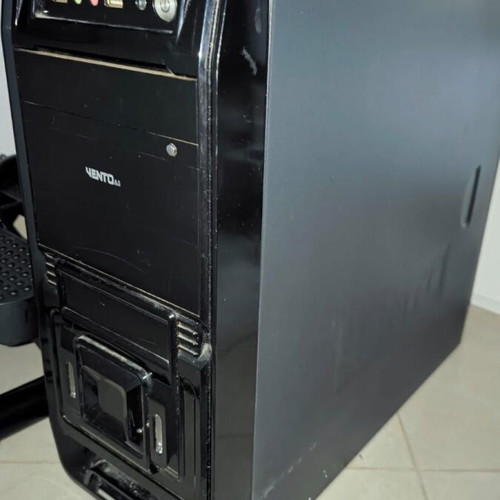 Asus Vento A8 ATX Mid-Tower PC Case used