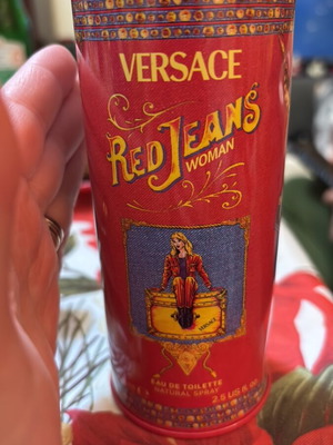 Άρωμα Versace Red Jeans Woman 75 ml αχρησιμοποίητο