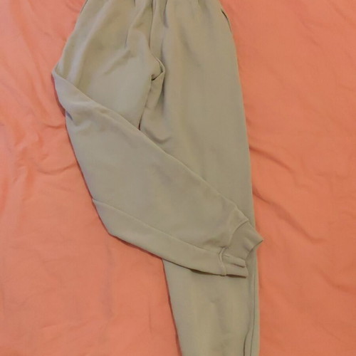 Bershka women's sweatshirt pants XS beige like new