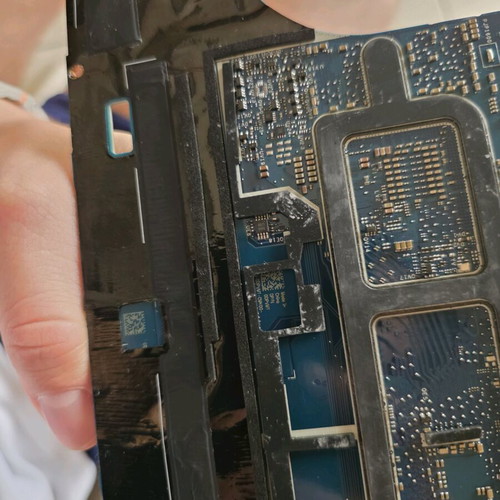 Dell Precision 5570 μητρική πλακέτα μεταχειρισμένη με Intel i7-12800 και RTX A1000