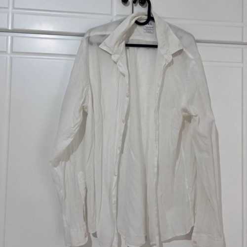White unisex shirt Zara like new
