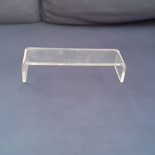 Plexiglass bridge display stand, height 4 cm