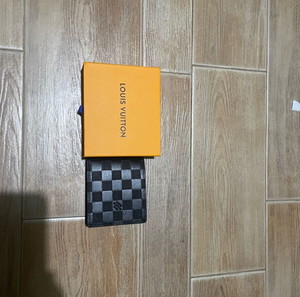 Louis Vuitton Πορτοφόλι