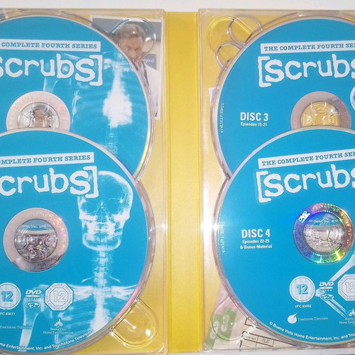 Scrubs DVD set used, seasons 4 and 5 with English subtitles, 8 discs