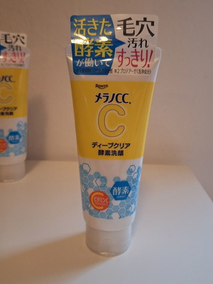 Rohto Melano CC Deep Clear Enzyme αφρός καθαρισμού προσώπου
