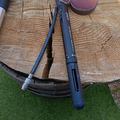 Bicycle pump like new
