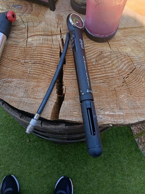 Bicycle pump like new