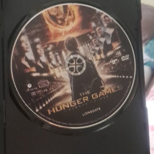 The Hunger Games DVD like new, adventure with subtitles