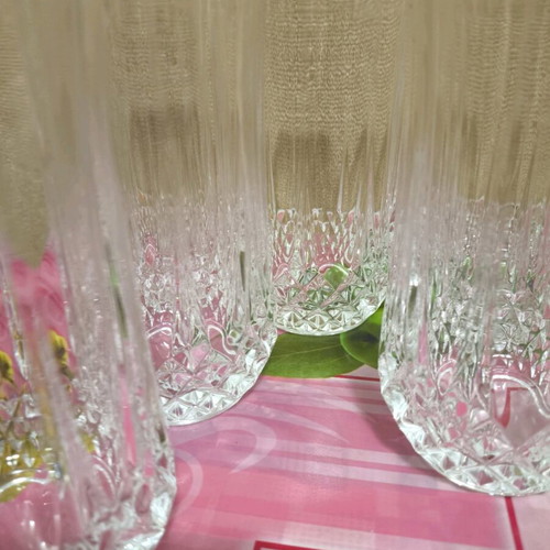 Set of 6 glass glasses new with special finish