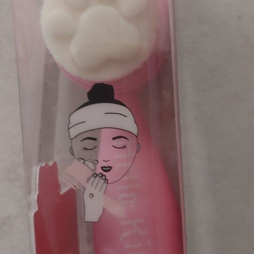 Hello Kitty Face Cleaning Brush new