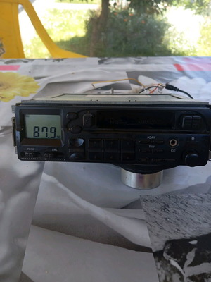 Crown radio cassette player used