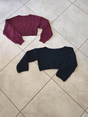 Shein knitted crop sweaters like new, black and red, size M