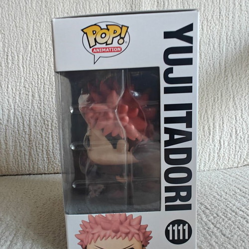 Funko Pop Jujutsu Kaisen Yuji Itadori 1111 Protector new