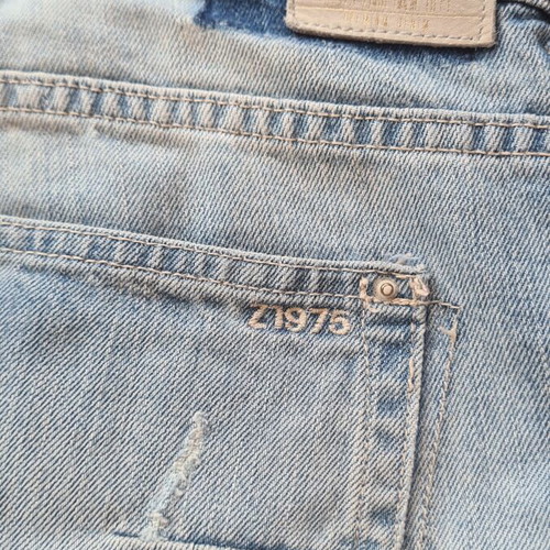 Zara distressed jeans size 40, blue