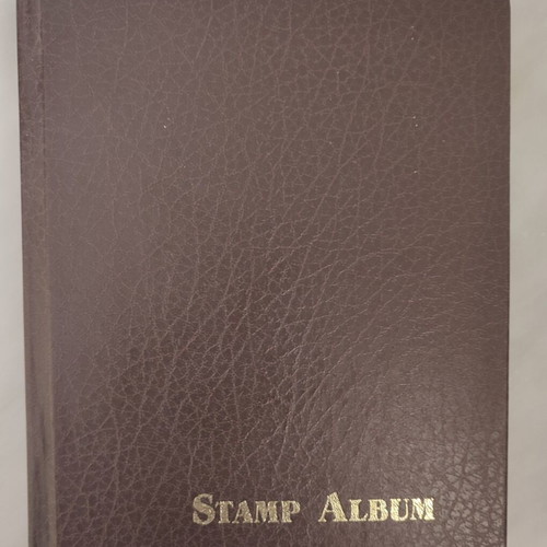 Stamp collection like new, 500+ worldwide in album