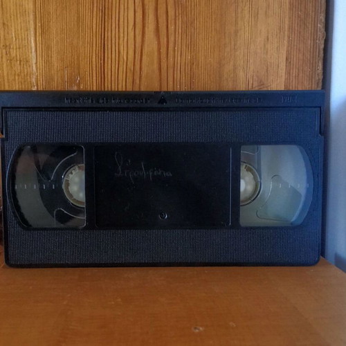 The Smurfs The Magic Flute VHS used, dubbed