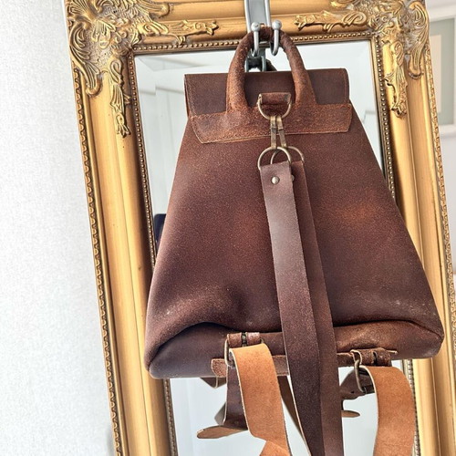 Leather backpack like new, brown