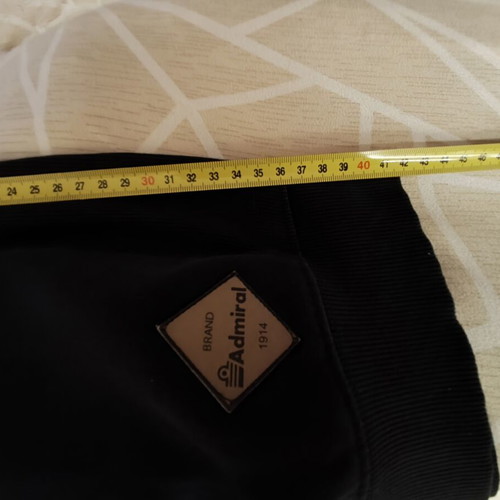 Admiral sweatshirt size M like new, black