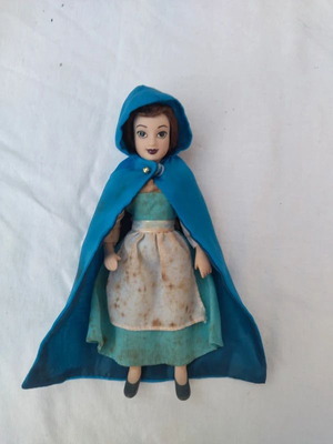 Disney porcelain dolls used, Belle and other collectible characters