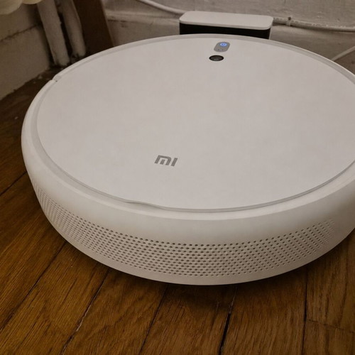 Xiaomi Mi Robot Vacuum-Mop 1C with spare parts set