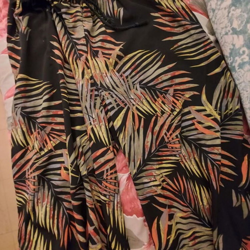 New Pink Woman zip culotte pants with palm pattern size M