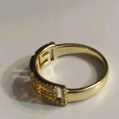 Ring with meander design and stones, 925 silver, gold color, new