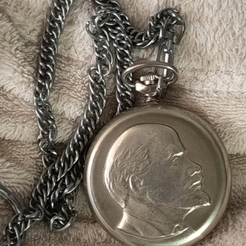 Pocket watch with Lenin engraving like new