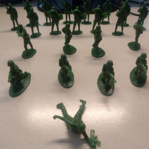 Solpa military soldier figures, 22 pieces, World War II