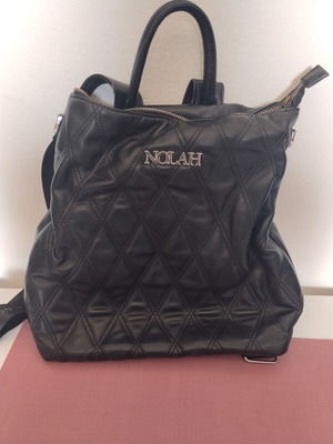 Nolah backpack medium size used, black