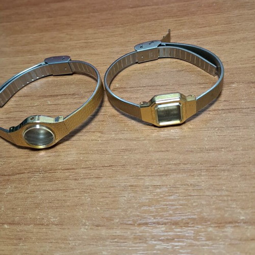 Praseledes women's bracelets used, set of 2