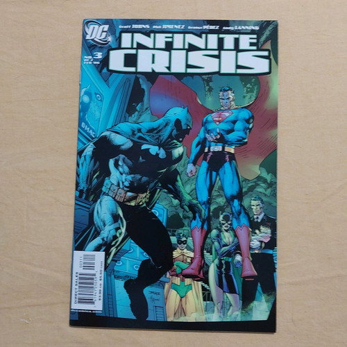 Infinite Crisis #3 like new, cover by Jim Lee, first appearance of Blue Beetle