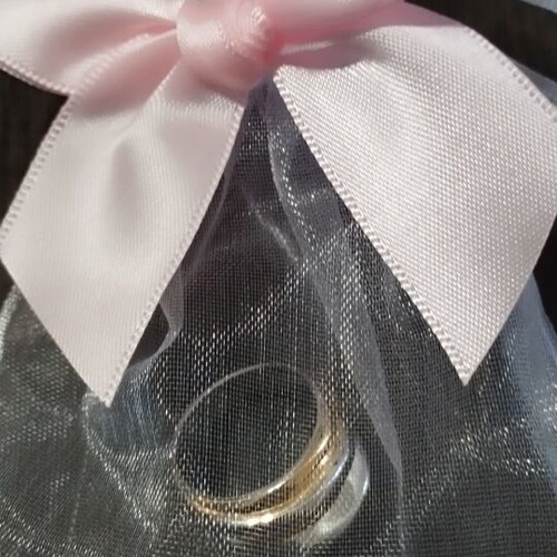 Two-tone women's ring like new, size 57