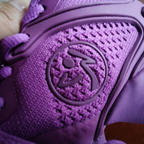 Zumba wear shoes new, size 37-37.5, purple