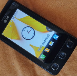 ΚΙΝΗΤΟ ΤΗΛΕΦΩΝΟ LG KP500 cookie BLACK