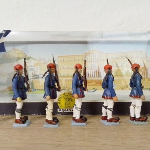 Athina Evzones Macedonomachoi figures used, original box set