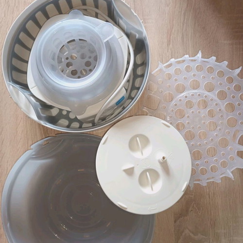Mam electric sterilizer and bottle warmer 6 in 1 like new